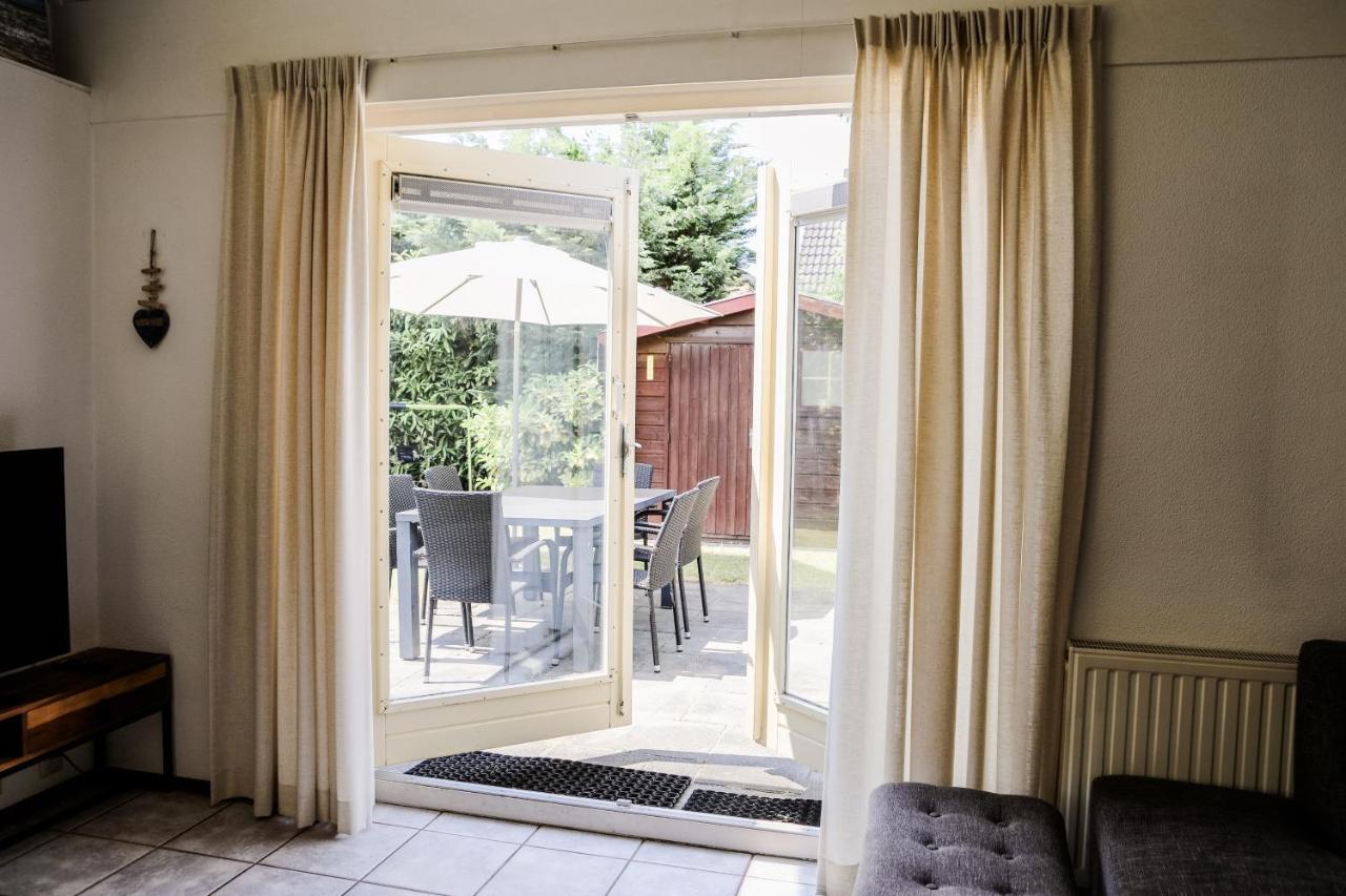 Villa Onderdompeling Wemeldinge Exterior foto